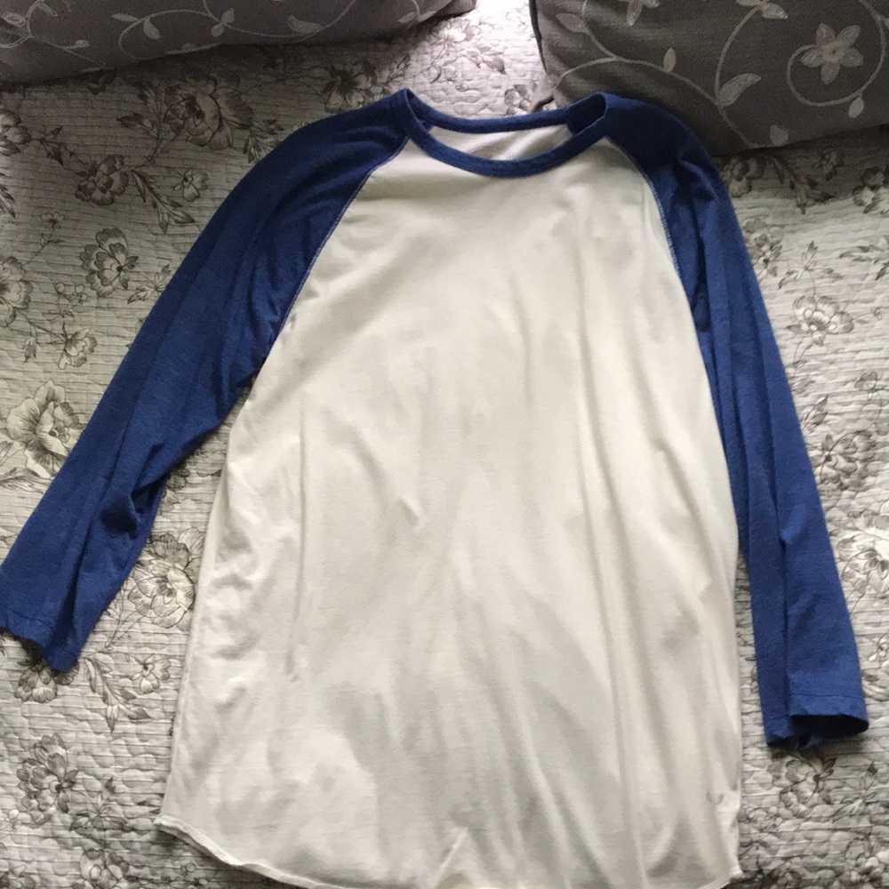 American eagle baseball 3/4 sleeve shirt
